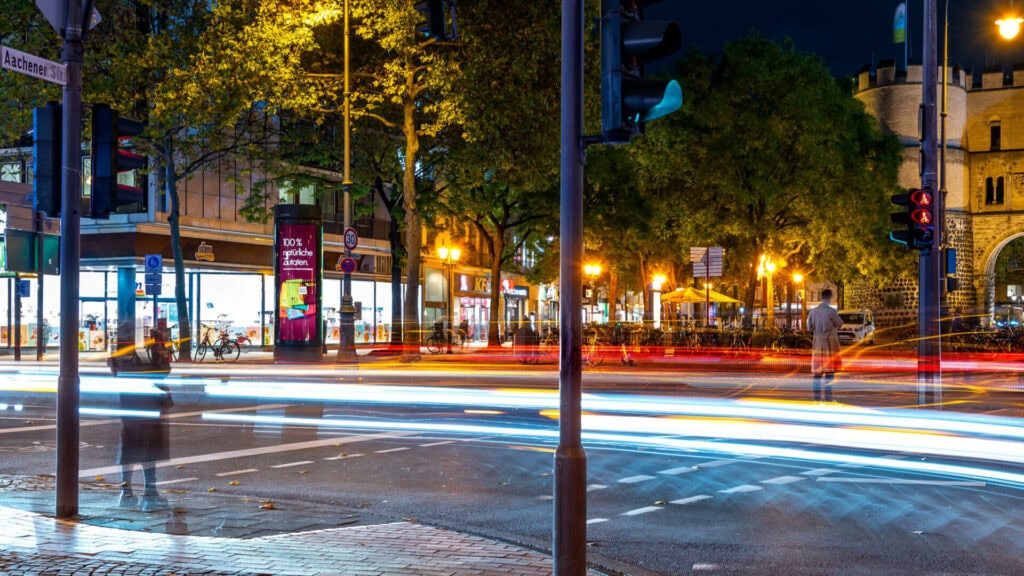 Ausenwerbung premium city light